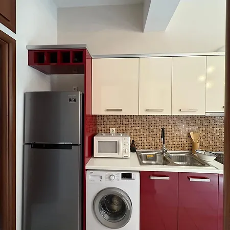 Apricot * Αργοστόλι